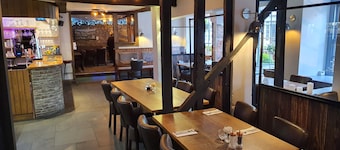Dragon Inn Crickhowell