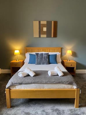 Desk, iron/ironing board, free WiFi, bed sheets