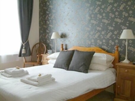 Beach House - Image 4