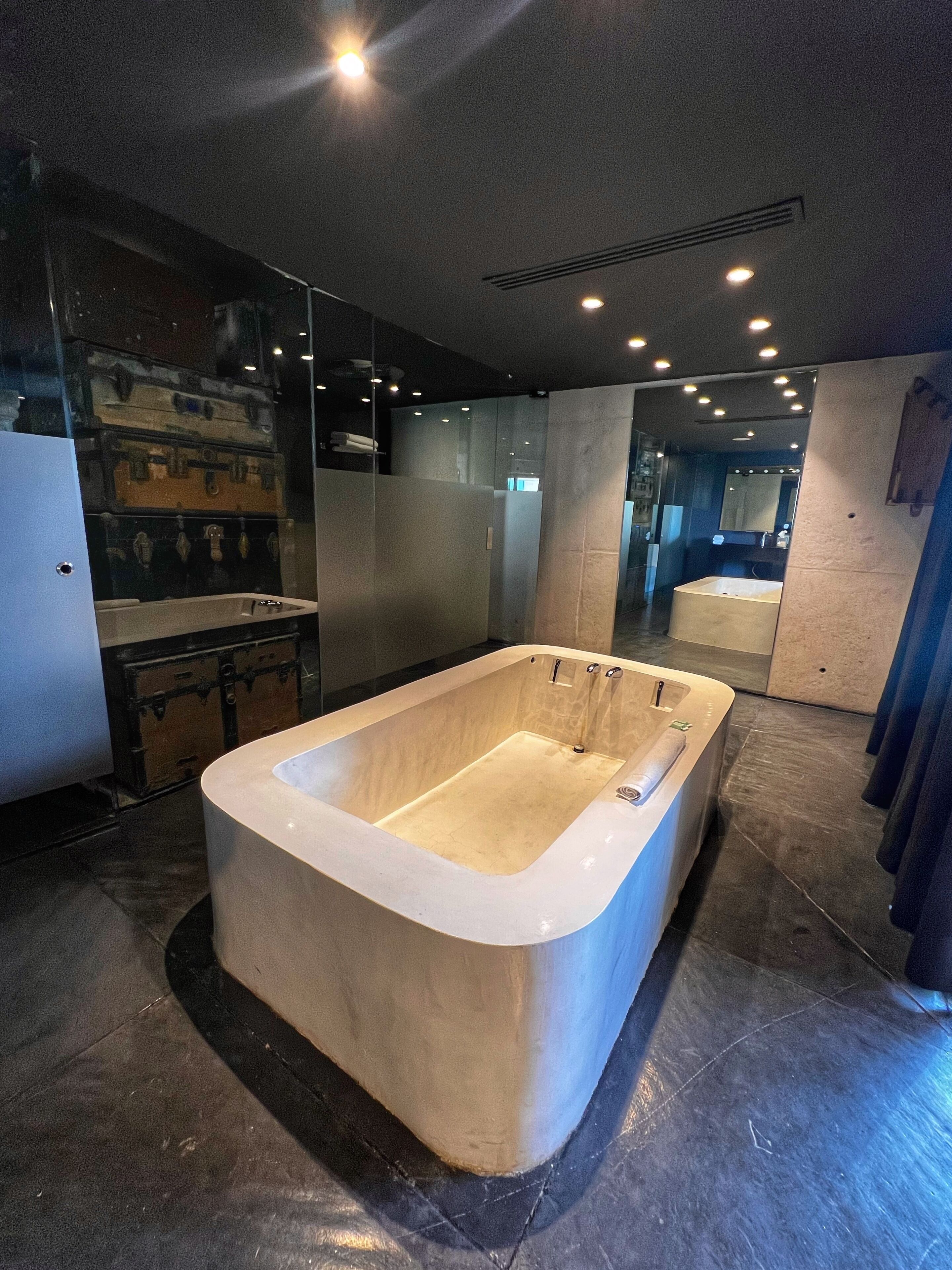 suite (principal) | bathroom | designer toiletries, hair dryer, bathrobes, slippers