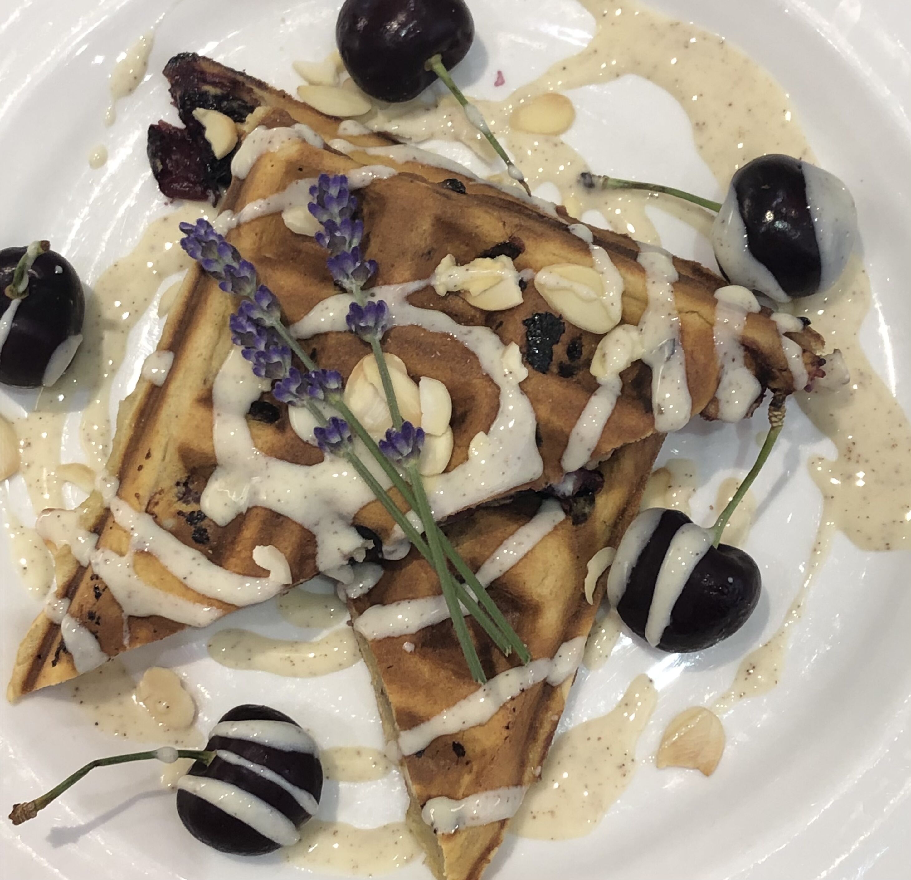 Desayuno a la carta (GBP 15 por persona) 