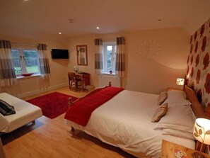 Desk, free WiFi, bed sheets