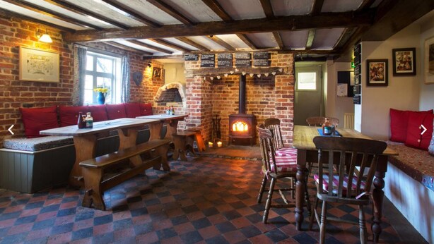 Interior - Eels Foot Inn (Leiston)