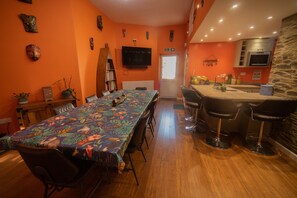 Khu ẩm thực cho gia đình