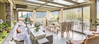 Boutique Hotel Skamnos