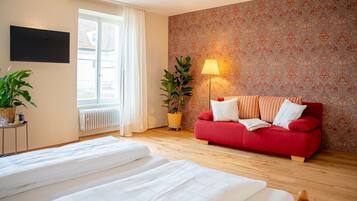 Familienzimmer | Hochwertige Bettwaren, Zimmersafe, individuell eingerichtet