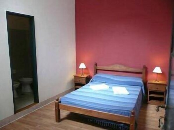 Double Room, Private Bathroom - Hostel Sol de Oro (Buenos Aires)