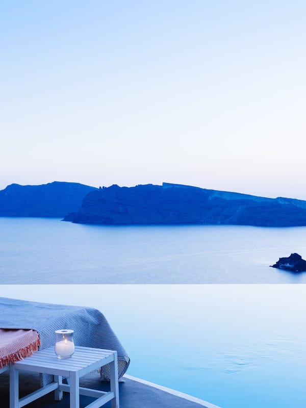 3 outdoor pools, pool umbrellas, sun loungers