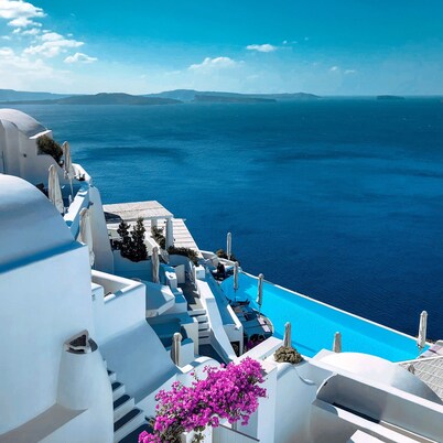 Katikies Santorini - The Leading Hotels Of The World