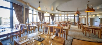 Lazaat Hotel