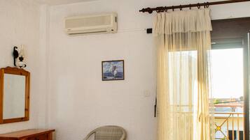 Coffres-forts dans les chambres, chambres insonorisées, Wi-Fi gratuit