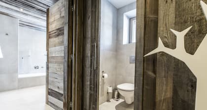 Chalet Hotel Crychar