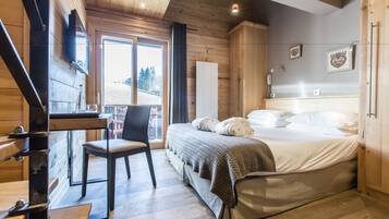 Matelas Select Comfort, coffres-forts dans les chambres, bureau