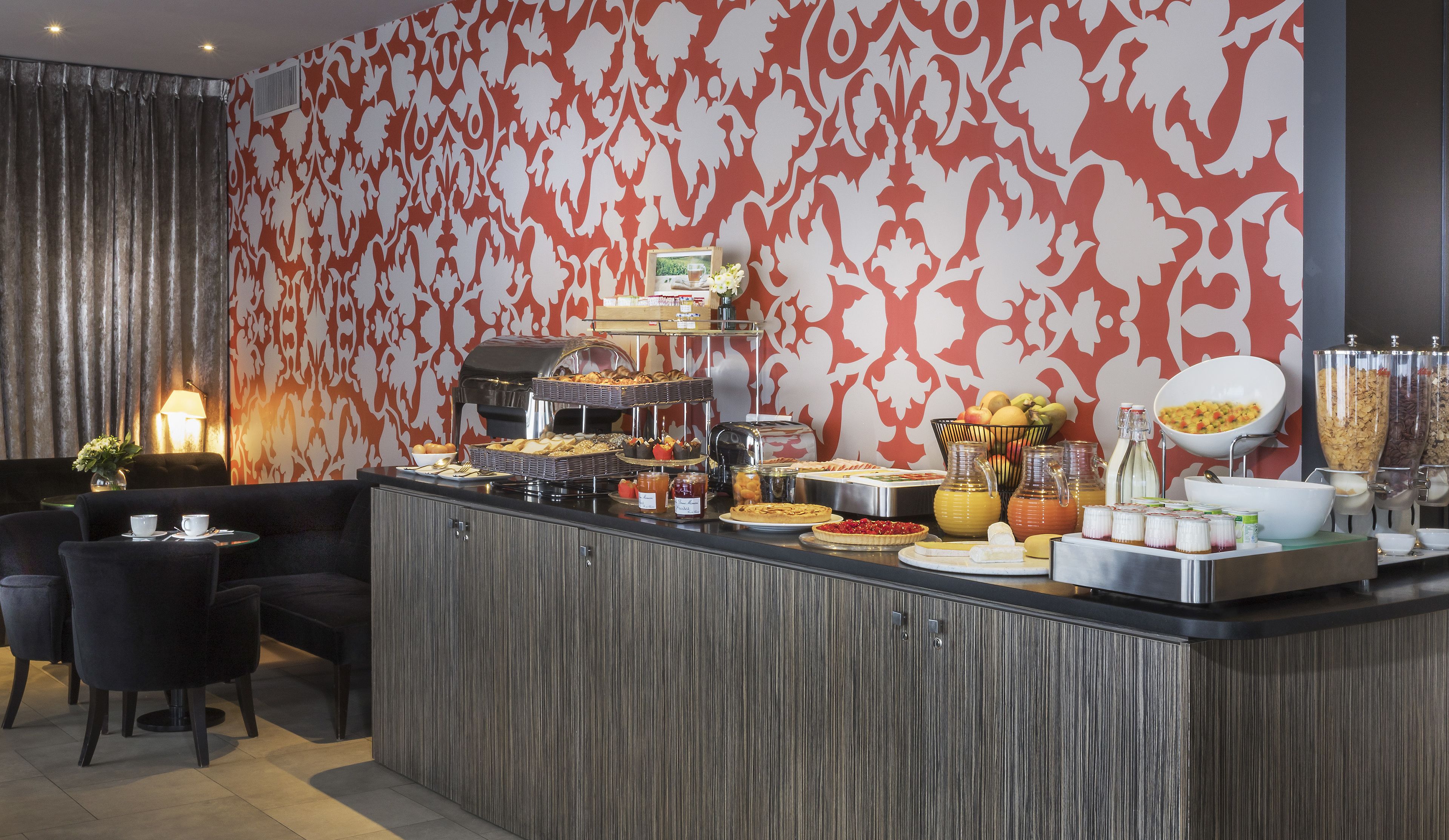 daily continental breakfast (eur 18 per person)