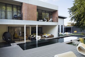 Exterior detail - Alpine Attitude Boutique Hotel & Conference Venue (Pretoria)