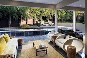 Terrace/patio - Alpine Attitude Boutique Hotel & Conference Venue (Pretoria)