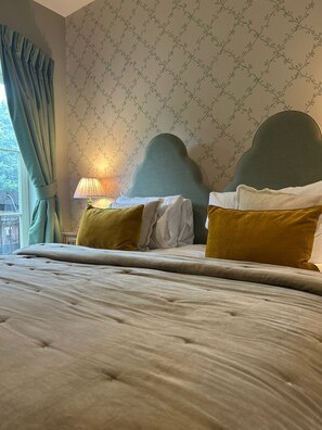 Standard Room, 1 Double Bed, Garden View | Premium bedding, desk, iron/ironing board, free WiFi - Ravenwood Hall Hotel (Bury St Edmunds)