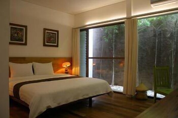 Ropa de cama de alta calidad y minibar