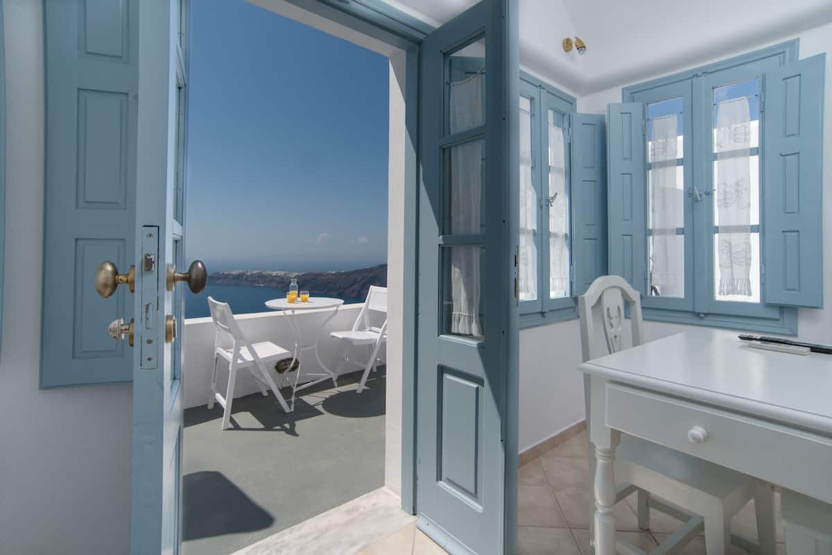 Standard Room | 2 bedrooms, minibar, in-room safe, individually furnished
