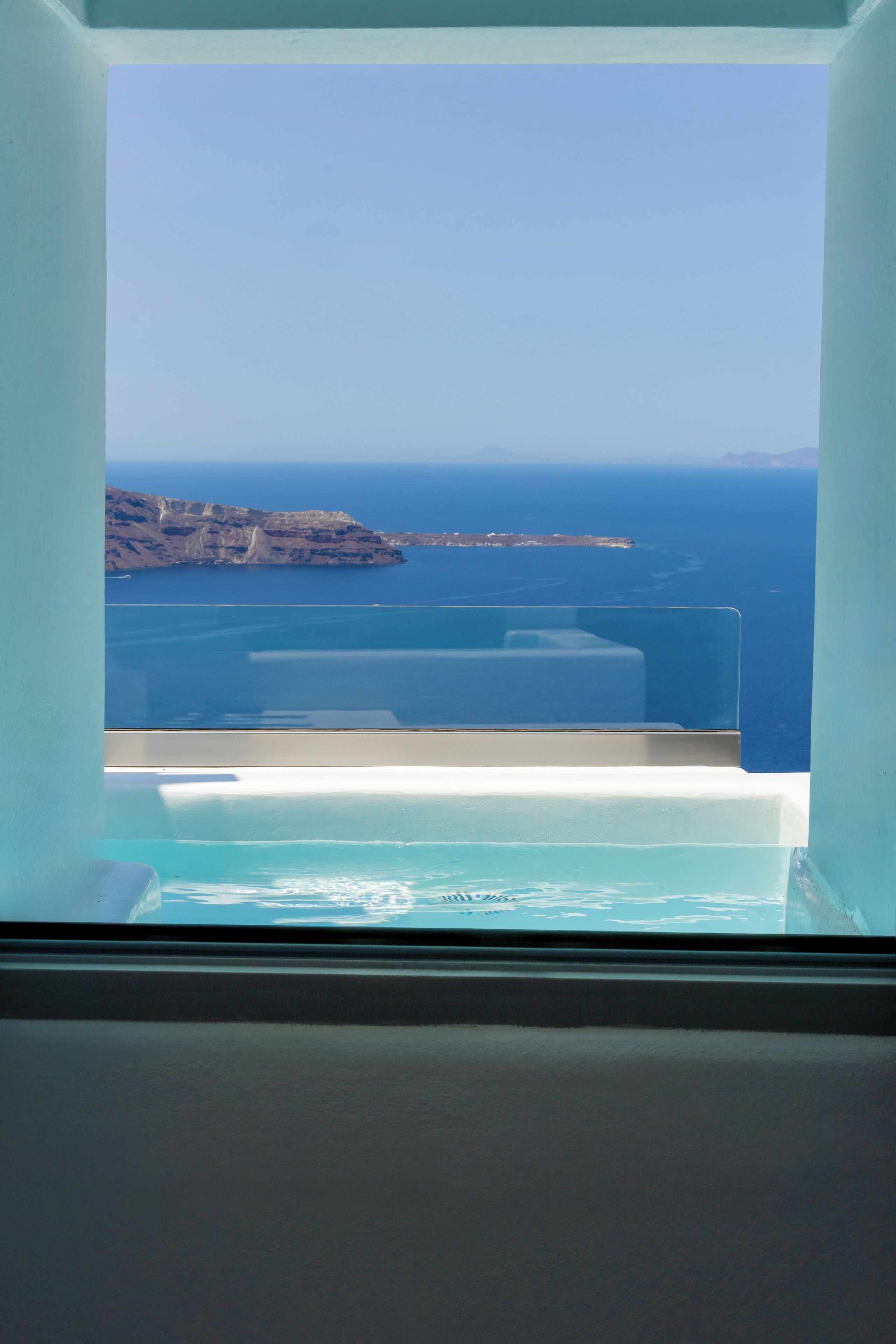 standard room, hot tub (outdoor hot tub, caldera view) | 2 bedrooms, minibar, in-room safe, individually furnished