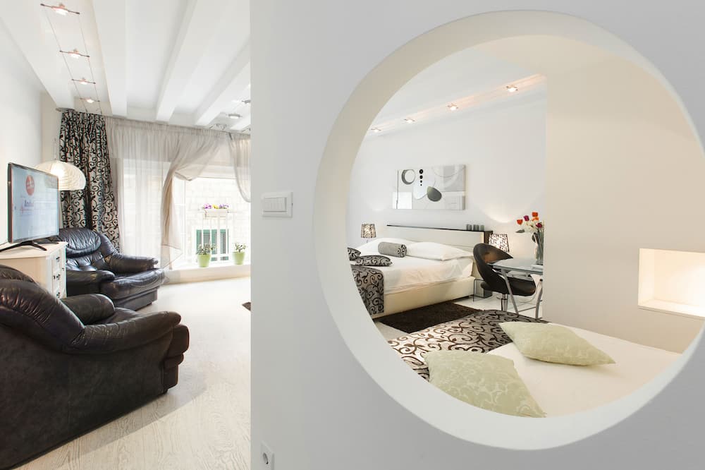 Royal Suites