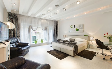 In-room safe, desk, laptop workspace, blackout drapes