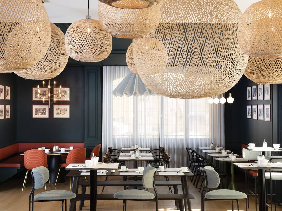 Daily buffet breakfast (EUR 18 per person)