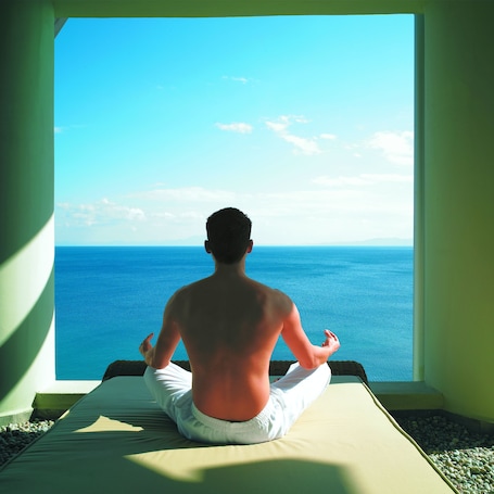 Sauna, hot tub, Turkish bath, body treatments, hydrotherapy