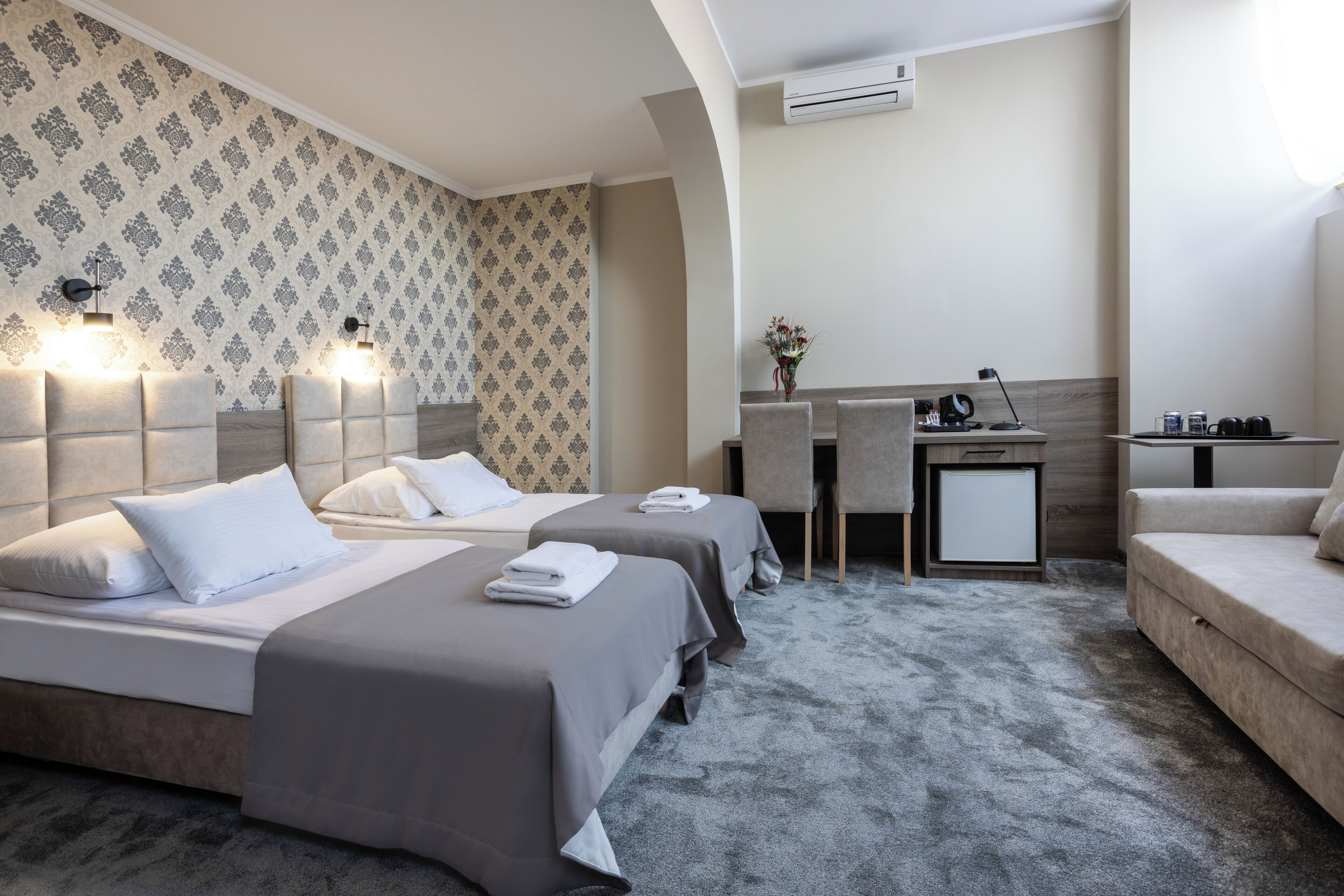 Superior Double or Twin Room | Hypo-allergenic bedding, down comforters, in-room safe