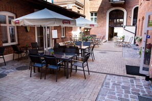 Courtyard - Hotel Maksymilian (Kraków)