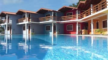 2 outdoor pools, pool umbrellas, sun loungers