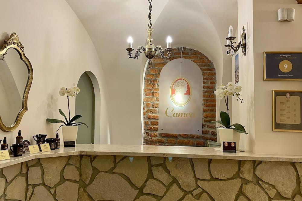 Aparthotel Camea