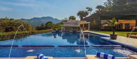 Alberca al aire libre