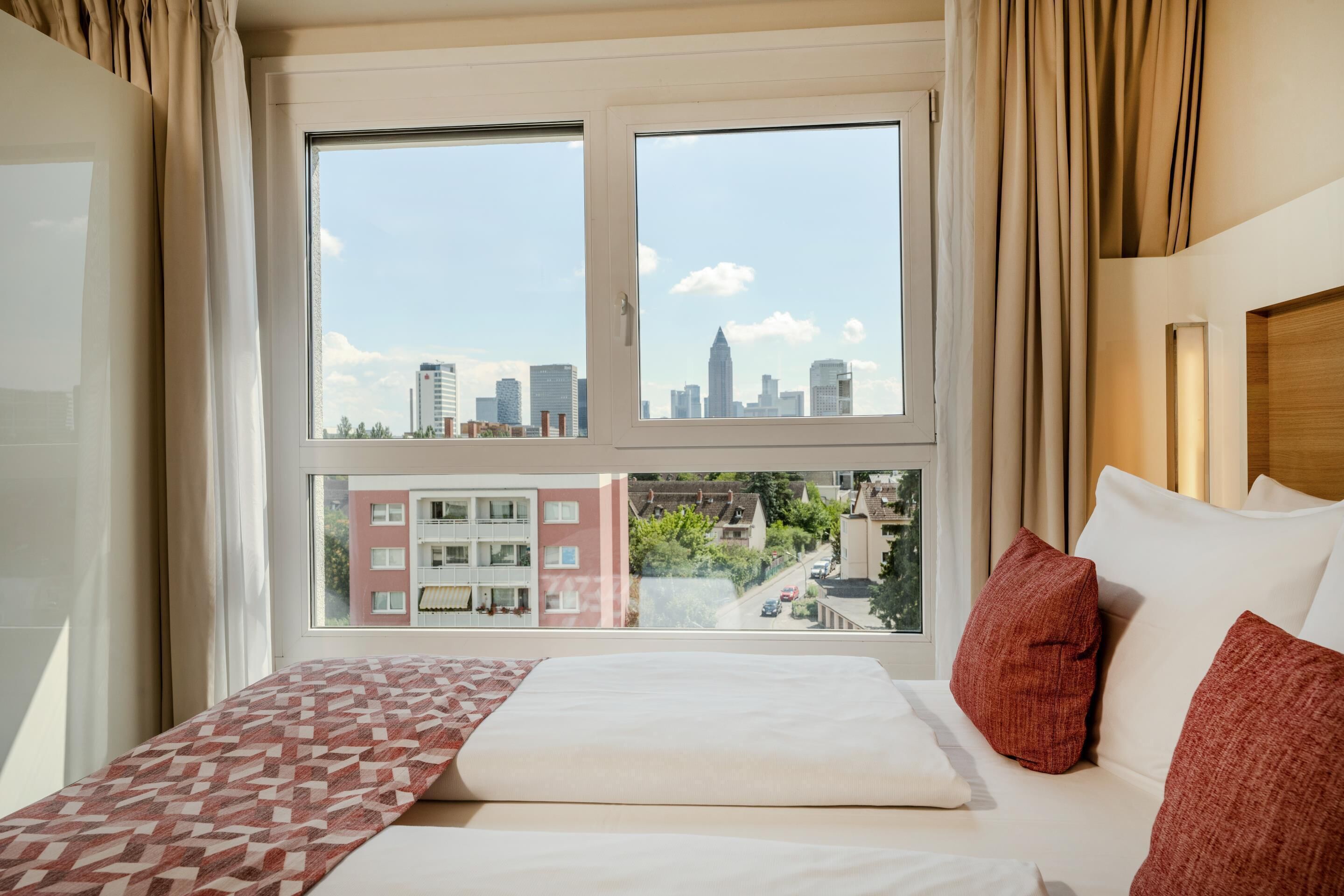 skyline category | 1 bedroom, premium bedding, in-room safe, desk