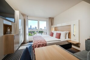 Premium bedding, in-room safe, desk, laptop workspace