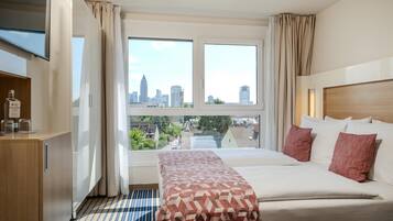 Chambre Standard, 1 grand lit, vue ville