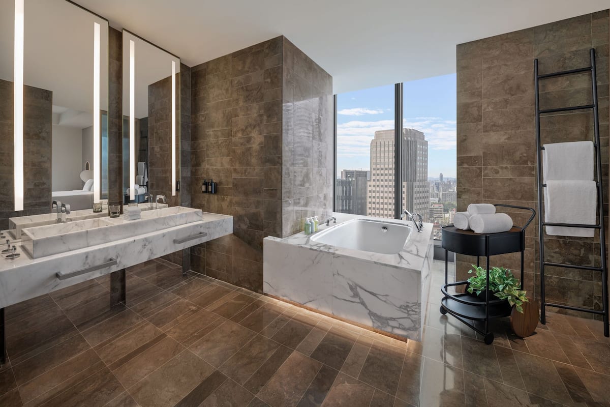 minibar, in-room safe, desk, soundproofing