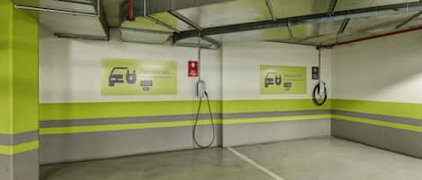 Self-parking (surcharge)