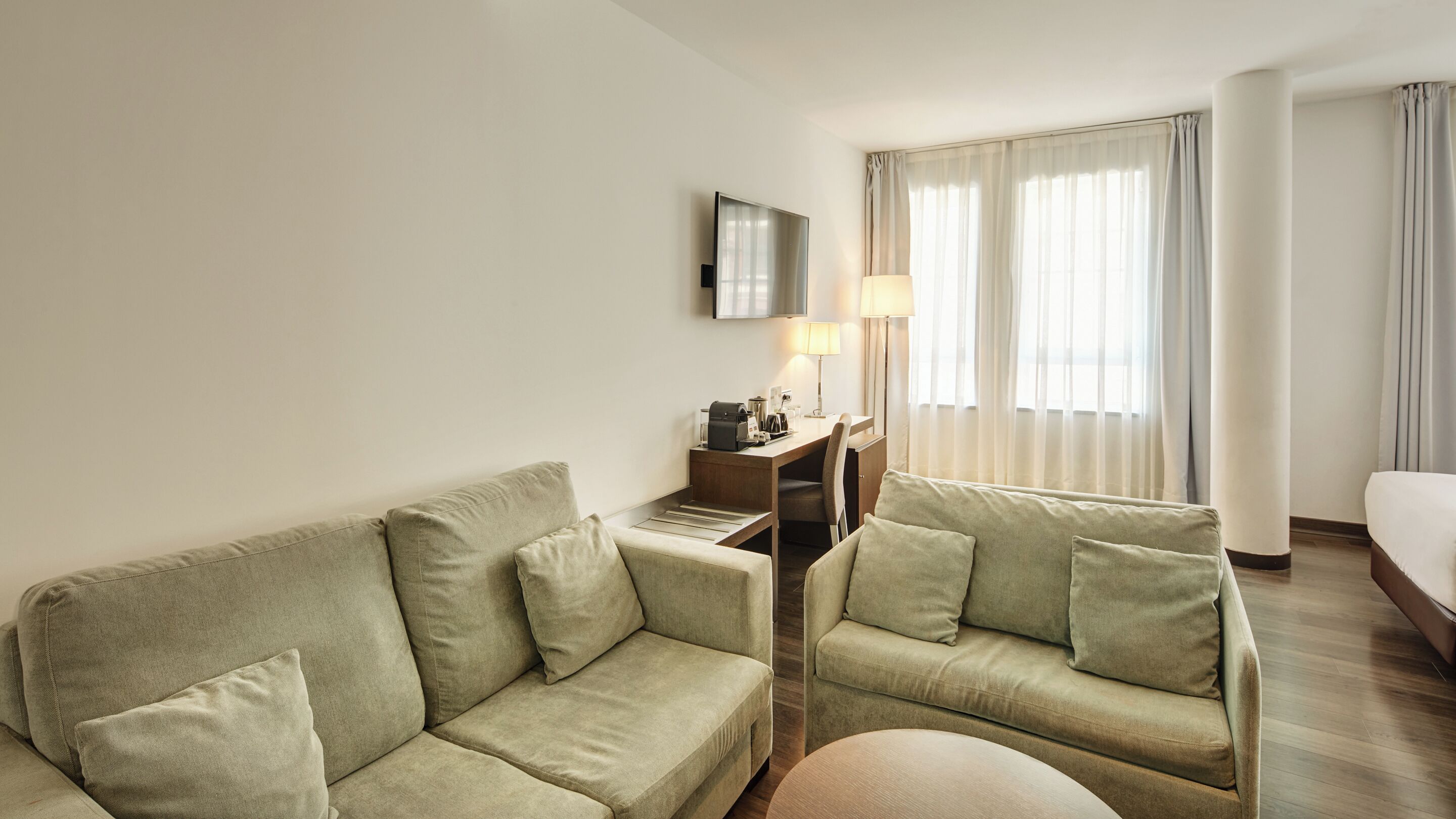 superior twin room | minibar, in-room safe, desk, blackout curtains