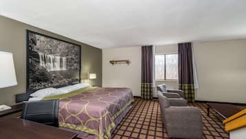 Standard Room, 1 King Bed | Desk, iron/ironing board, free WiFi, bed sheets