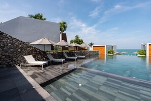 Outdoor pool, sun loungers