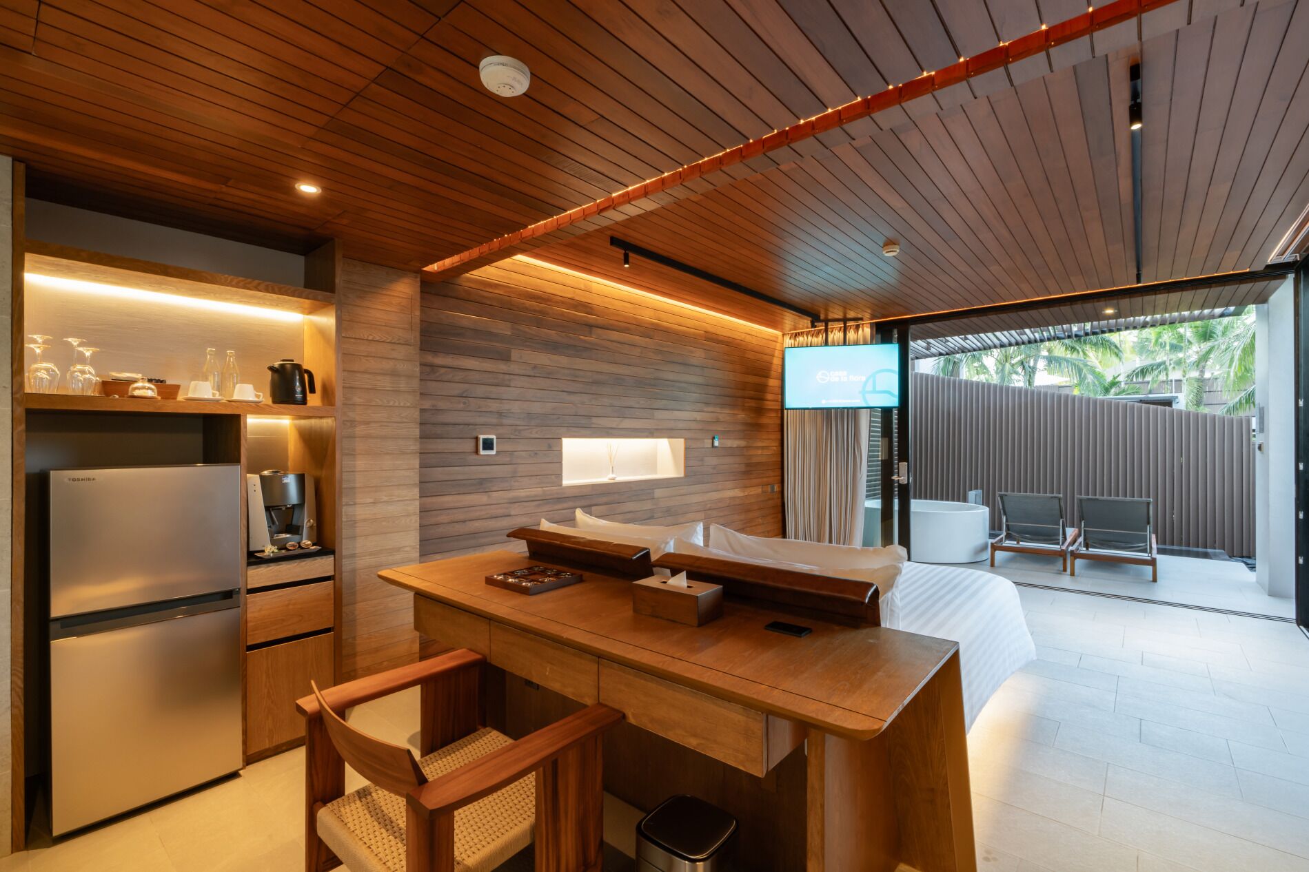 studio pool villa | 1 bedroom, minibar, in-room safe, individually decorated