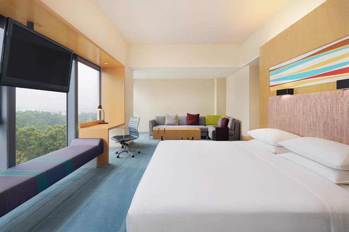1 bedroom, minibar, in-room safe, desk