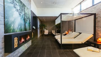 Couples treatment room(s), sauna, steam room, Turkish bath/hammam