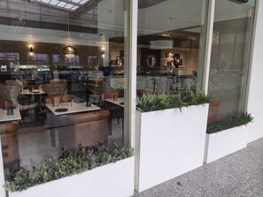 Breakfast, lunch, dinner served; Indian cuisine, alfresco dining