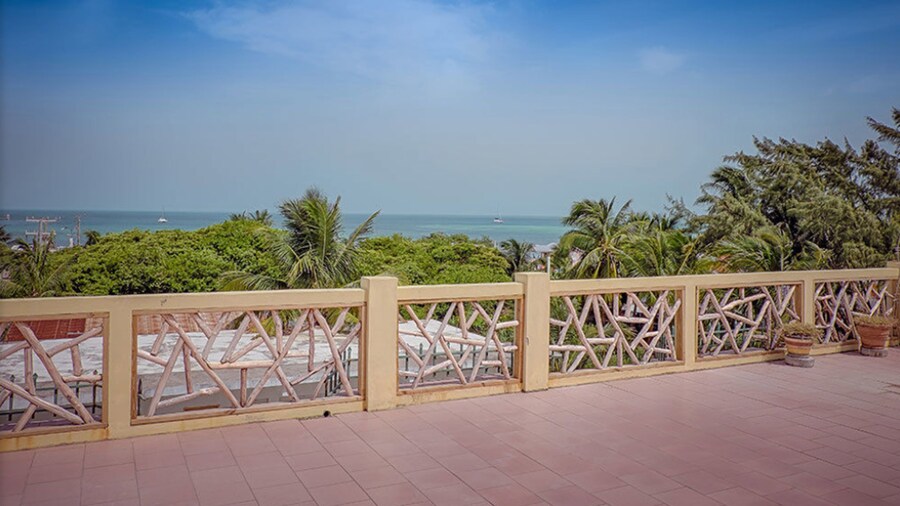 Caye Caulker Plaza Hotel