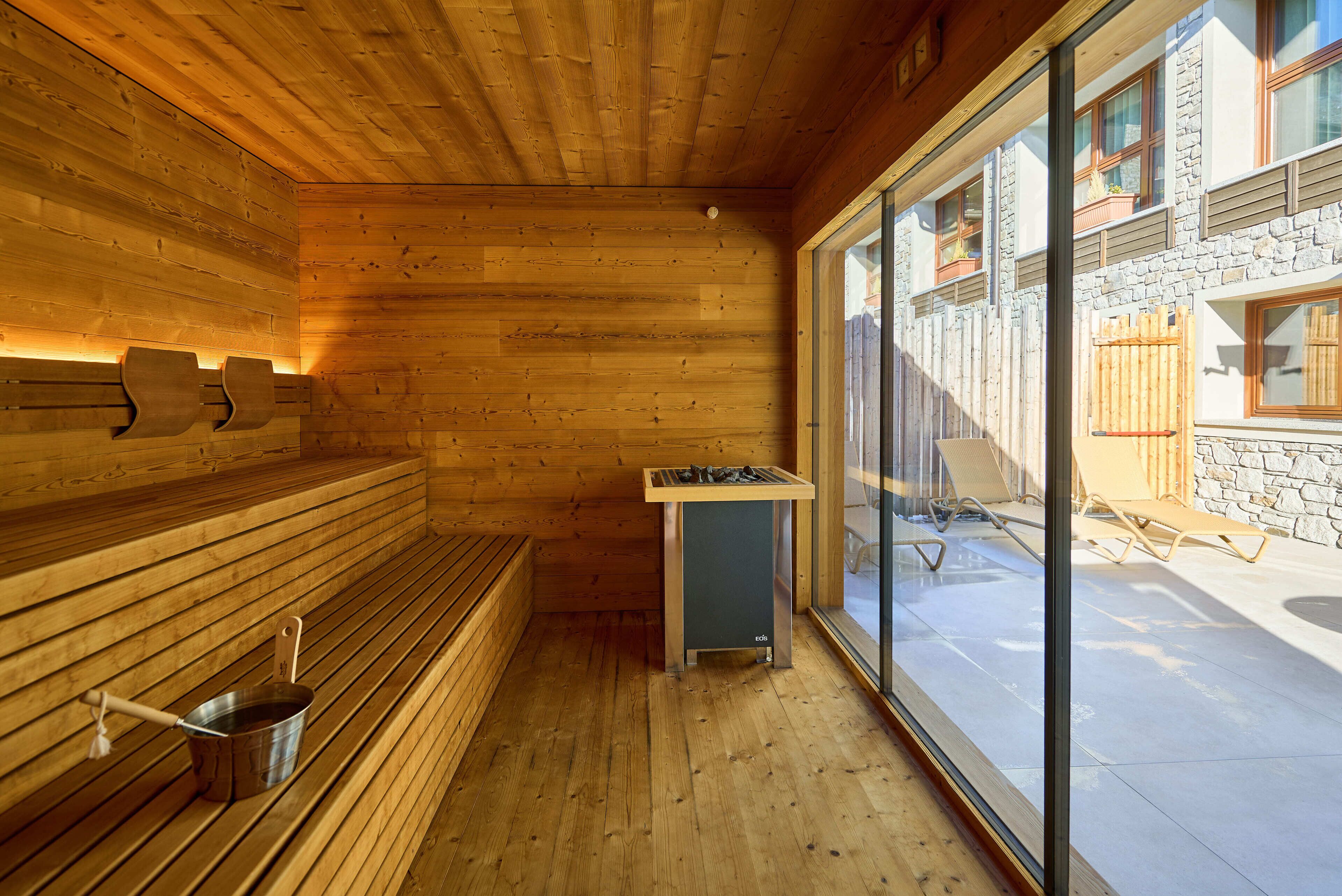 sauna, steam room