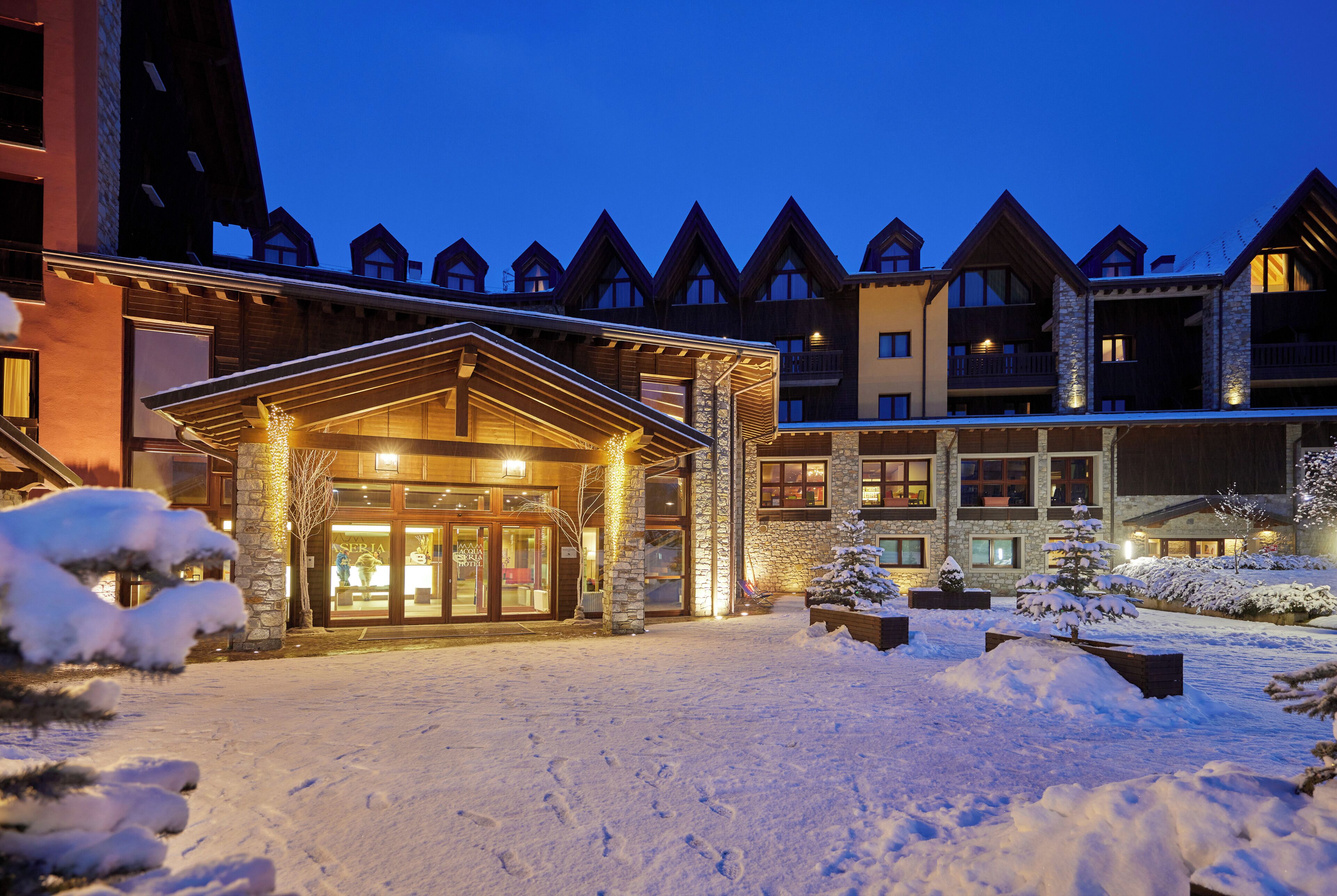 Mặt tiền nơi lưu trú