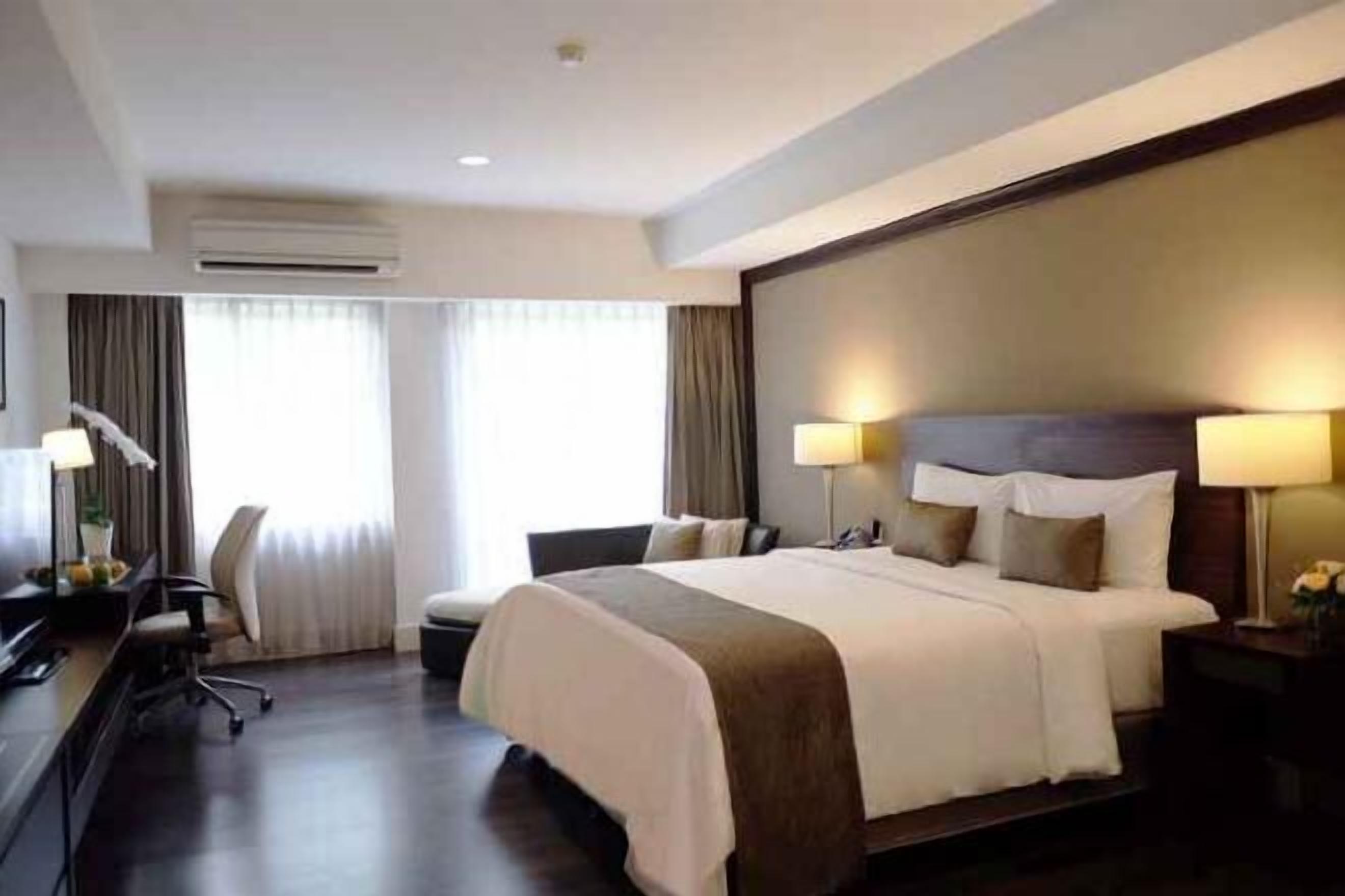 Coffres-forts dans les chambres, bureau, chambres insonorisées