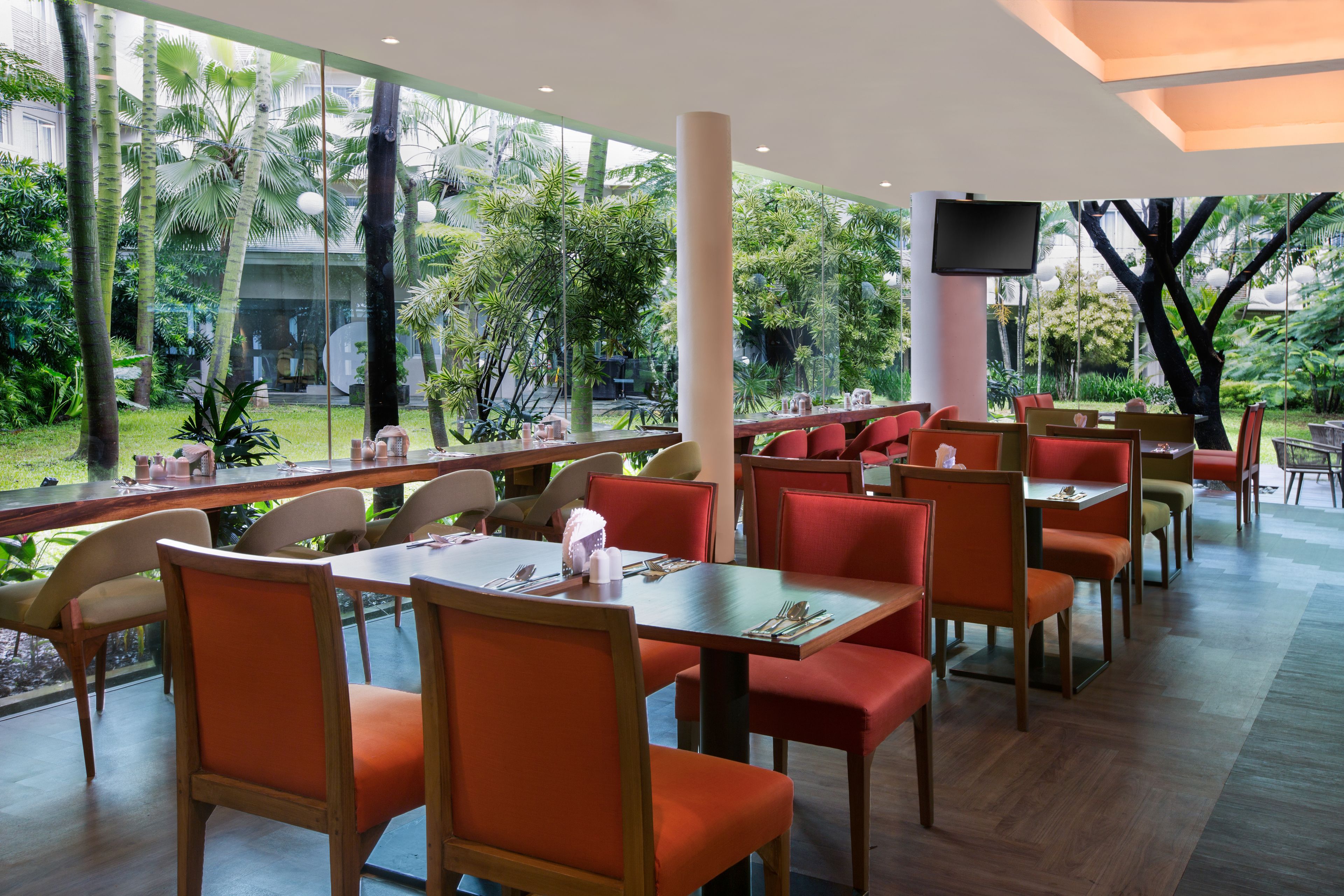 daily buffet breakfast (idr 125000 per person)
